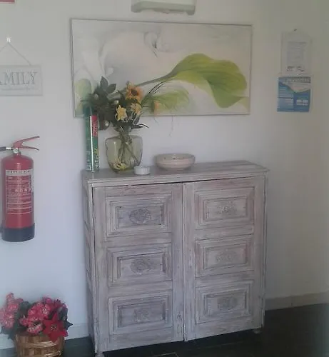 Quica, Heated Pool Vila